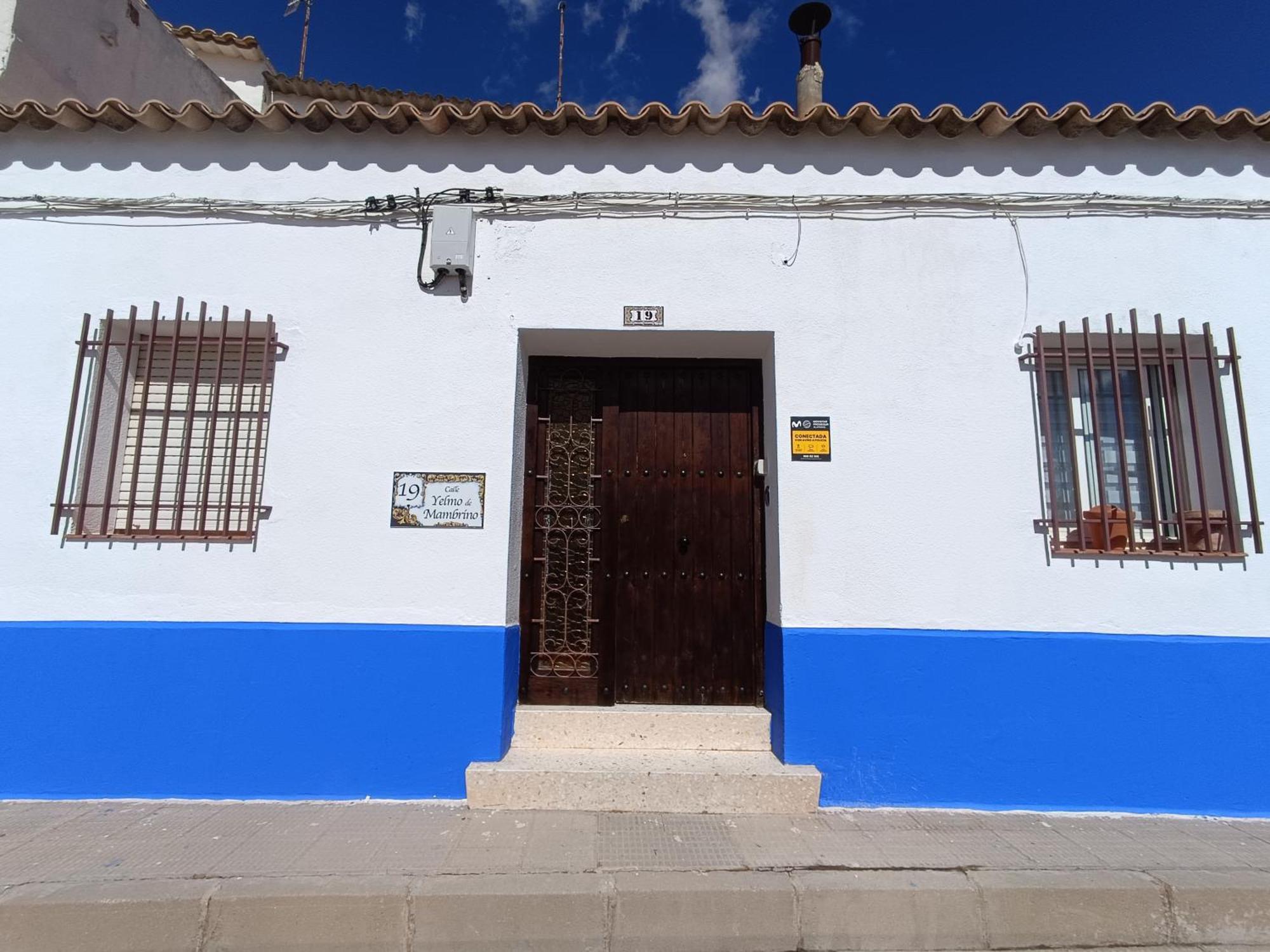 Calle Yelmo De Mambrino 19 Campo De Criptana Dış mekan fotoğraf